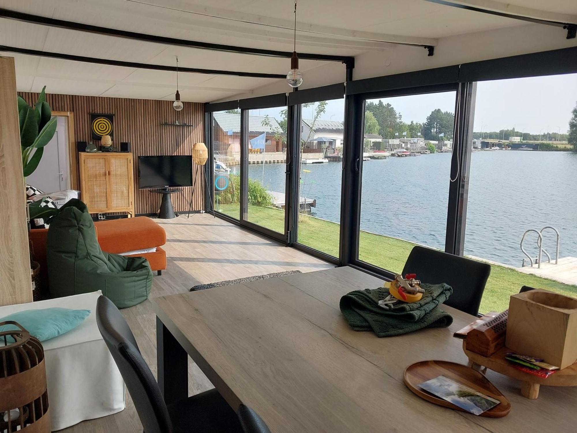 Lakeside Wevelgem Exterior foto